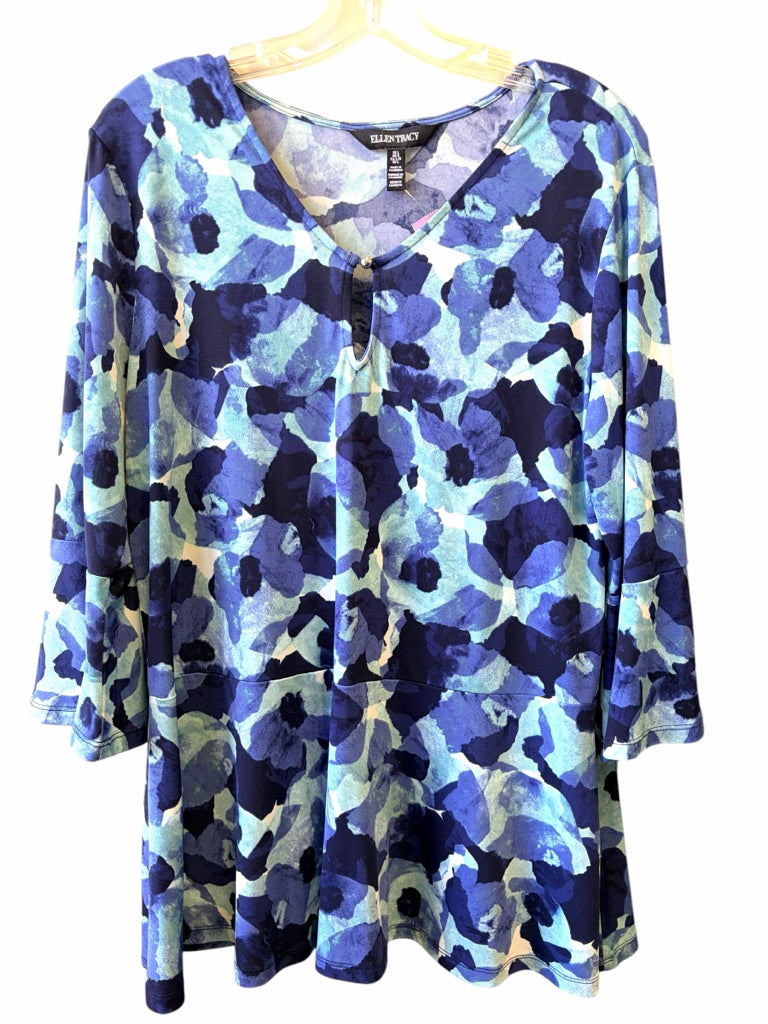 ELLEN TRACY Size large TOP W