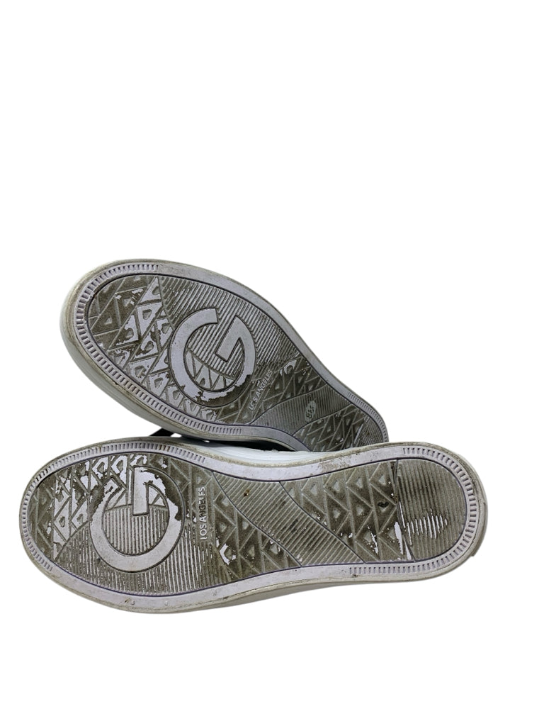 GBG LOS ANGELES  8 SNEAKERS W