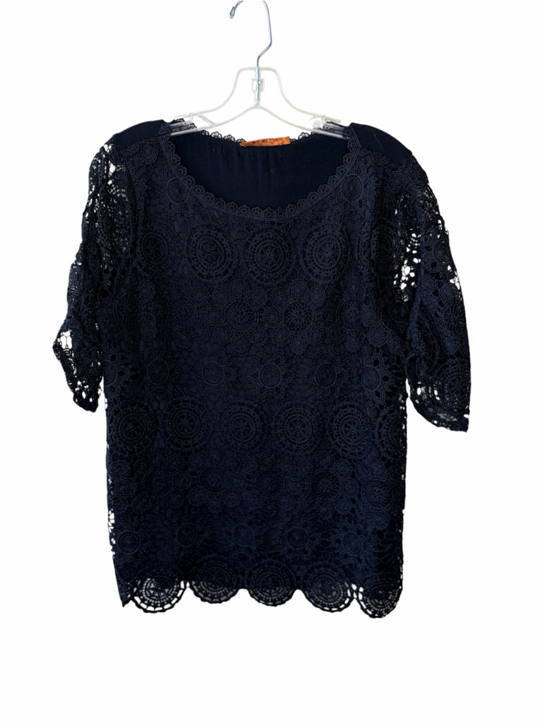 BELLDINI Size large TOP  W