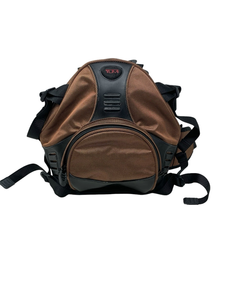 TUMI  medium BACK PAC