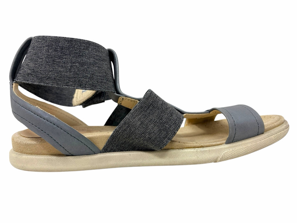 ECCO Size 7.5 SANDALS W