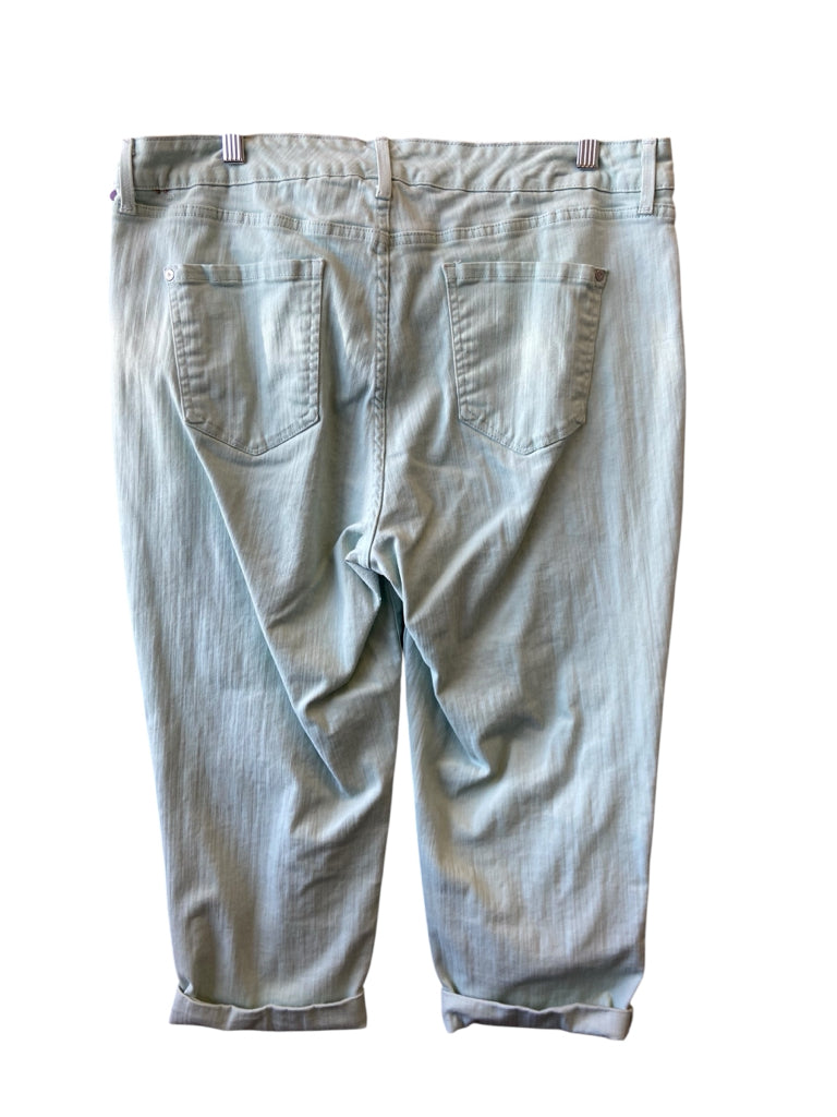 NINE WEST Size 16 CROP W