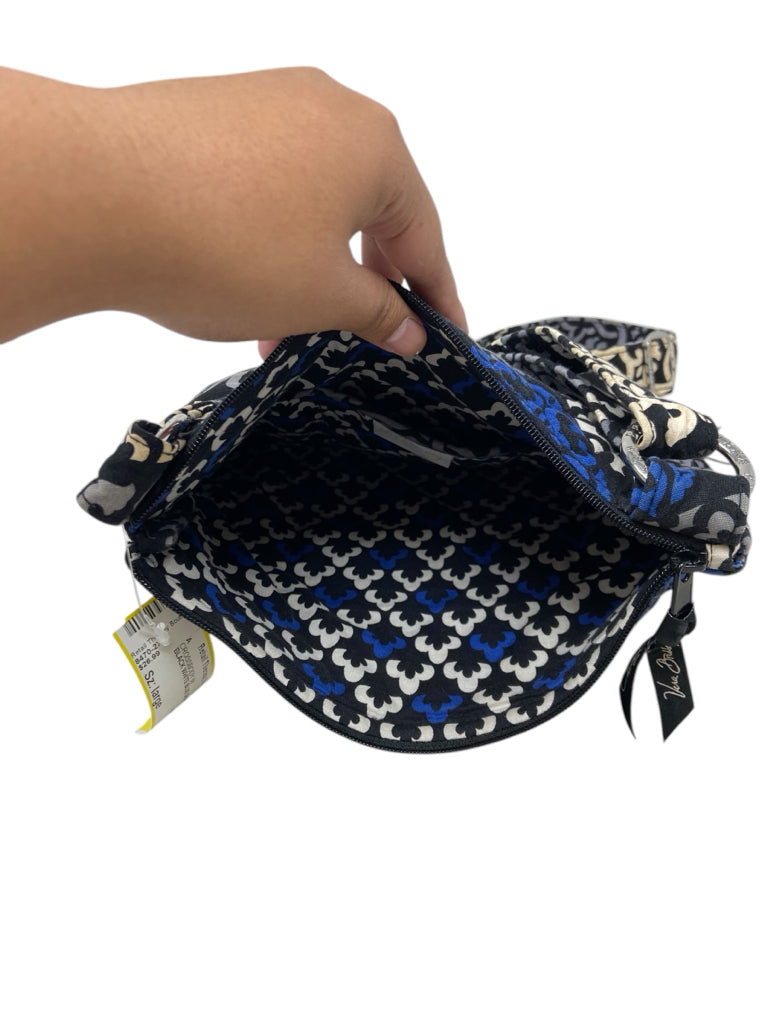 VERA BRADLEY Size large CROSSBODY W