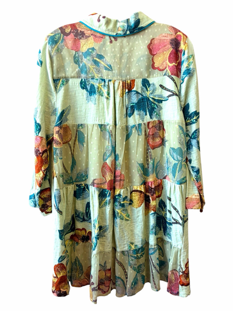 SOFT SURROUNDIGS Size medium BLOUSE W