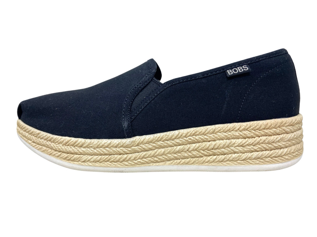 BOBS Size 8.5 SNEAKERS W