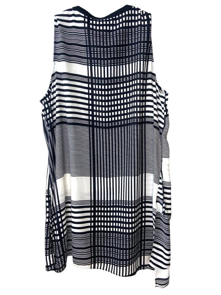 ZAC & RACHEL Size large TOPW
