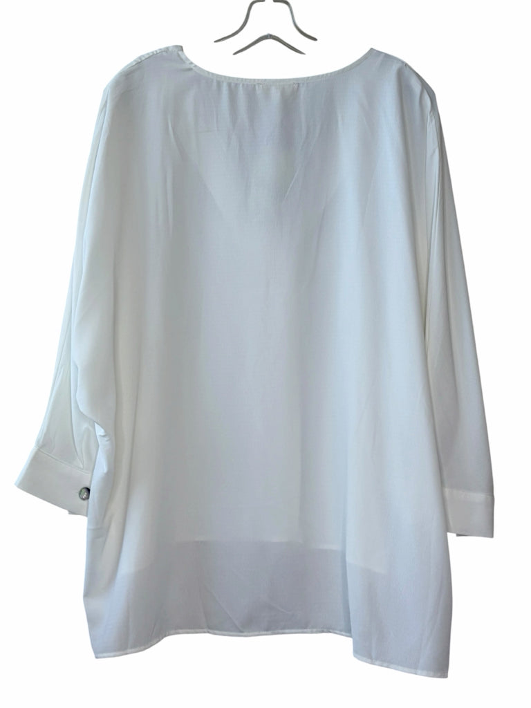 EE:SOME Size large TOP  W