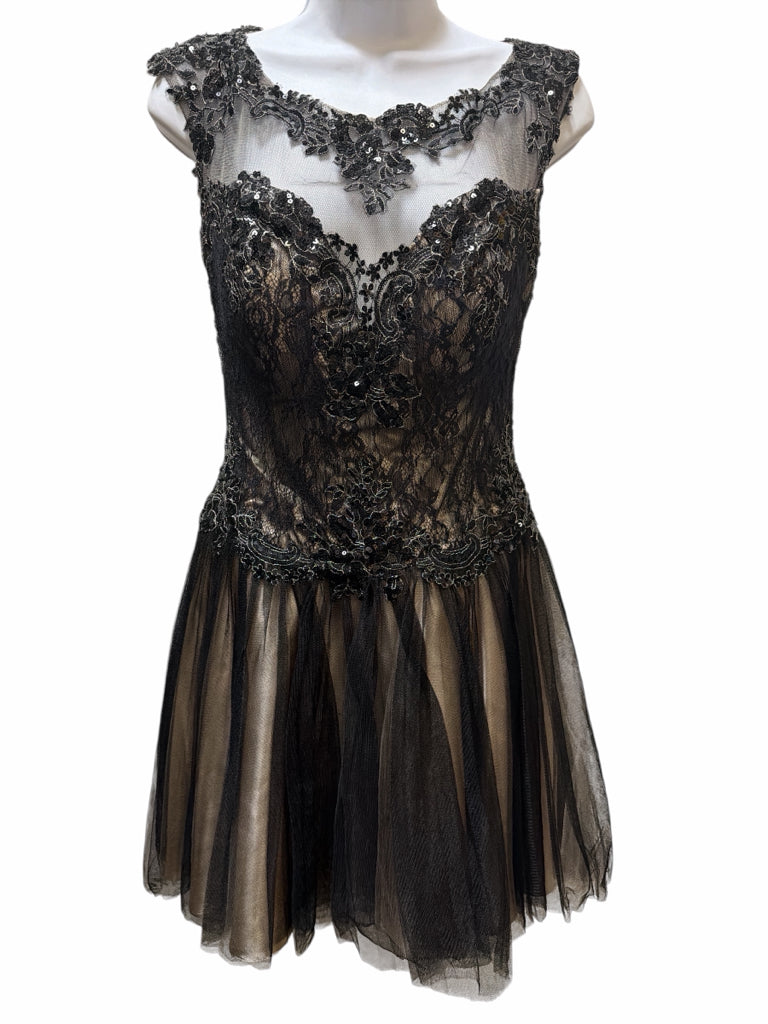 ALYCE DESIGNS Size 12 FORMAL W