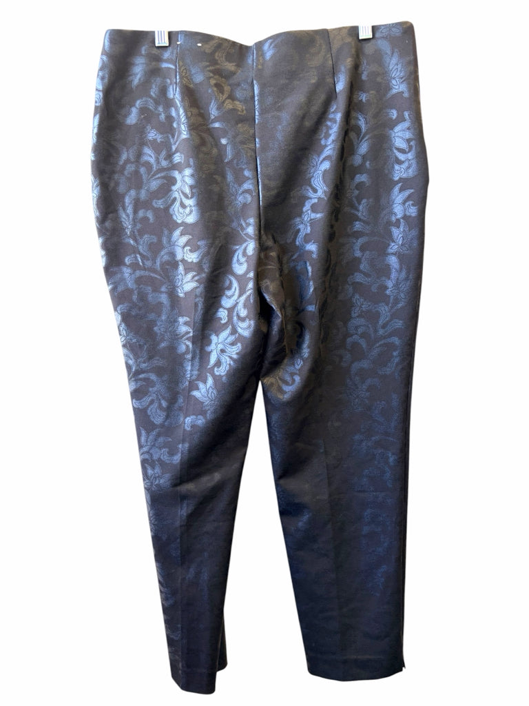 CHICO'S Size 12ANKLE PANTS W
