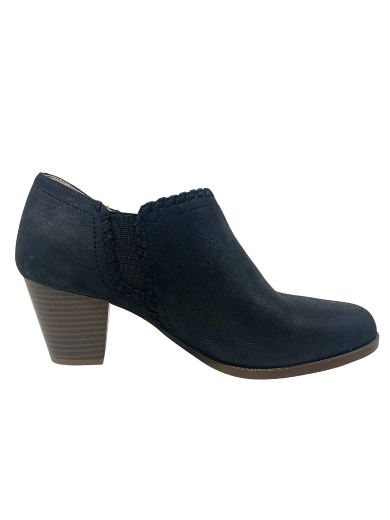 LIFE STRIDE  9.5 BOOTIE W