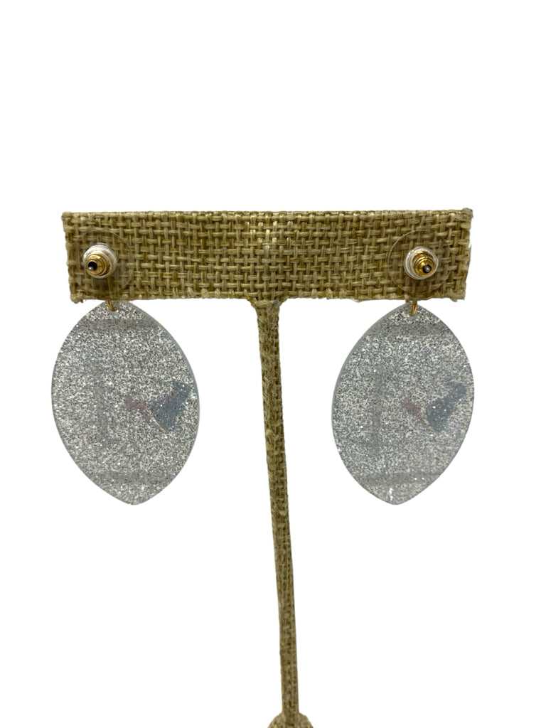PIERCED EARRINGS