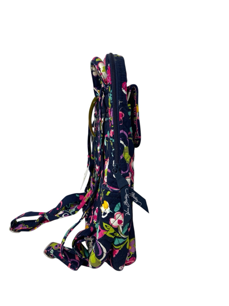 VERA BRADLEY Size small BACK PAC