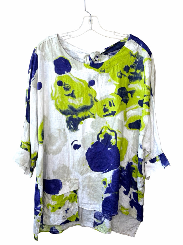 IC BY CONNIE K Size xL TUNIC