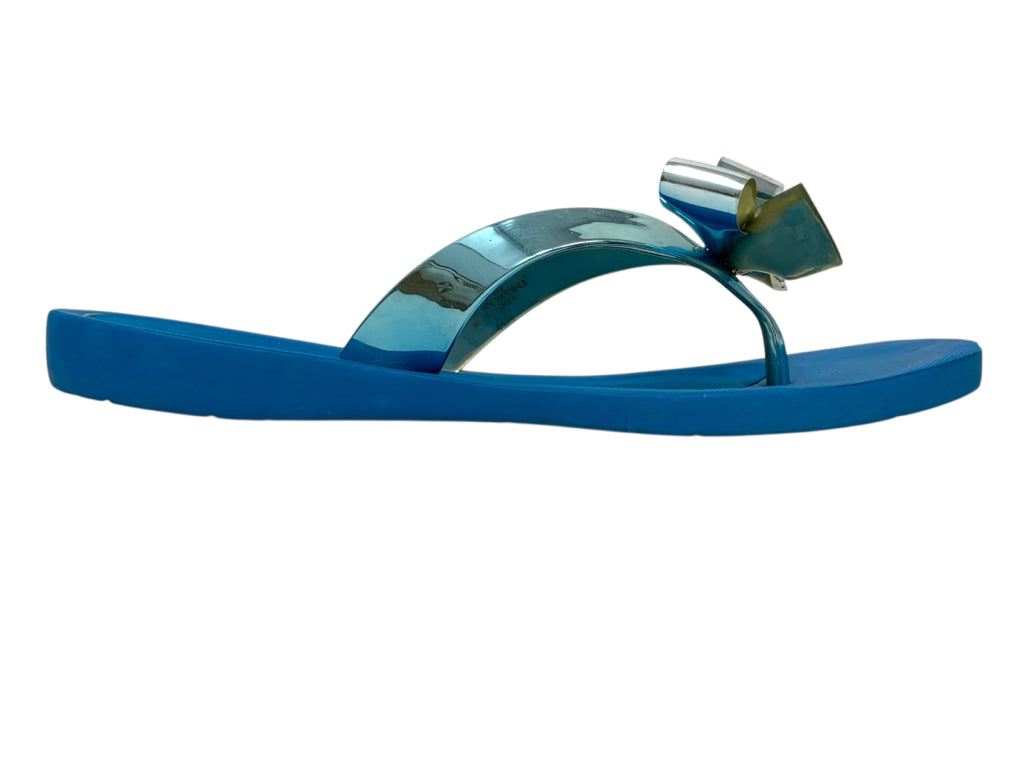 GUESS  6.5 FLIPFLOP W