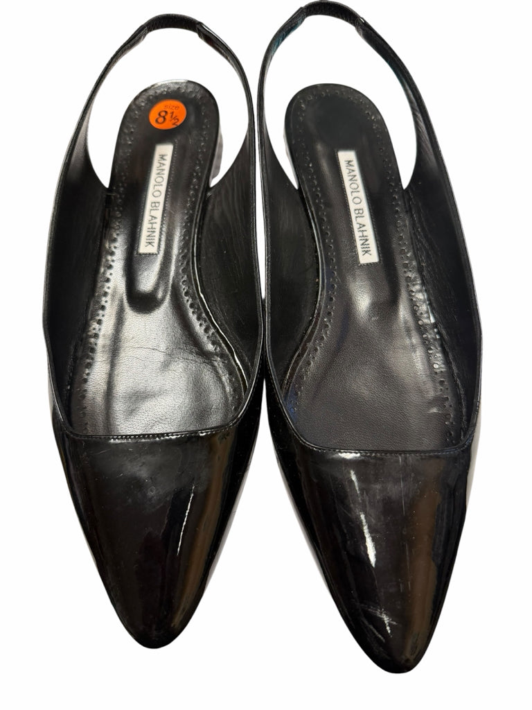 MANOLO BLAHNIK Size 8.5 FLAT W