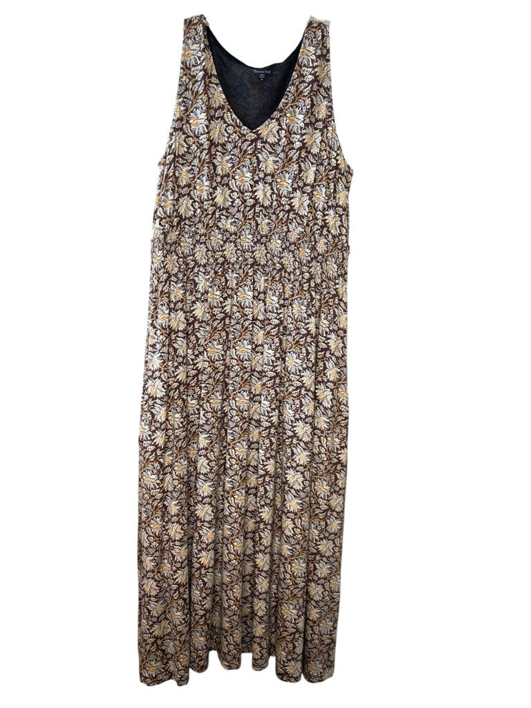 GARNET HILL Size medium SUN DRS W