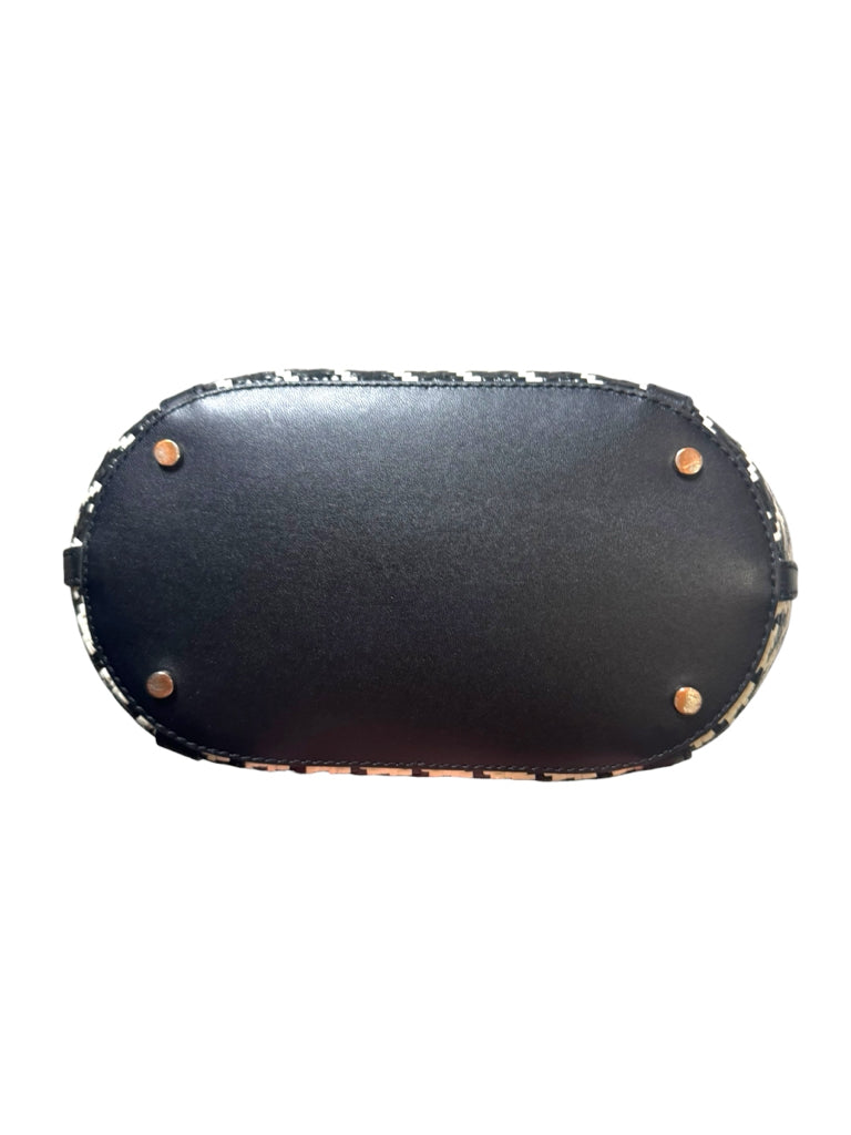 KATE SPADE Size medium PURSE W