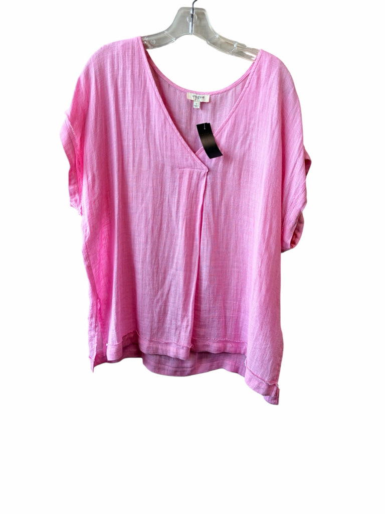 UMGEE Size large TOP W