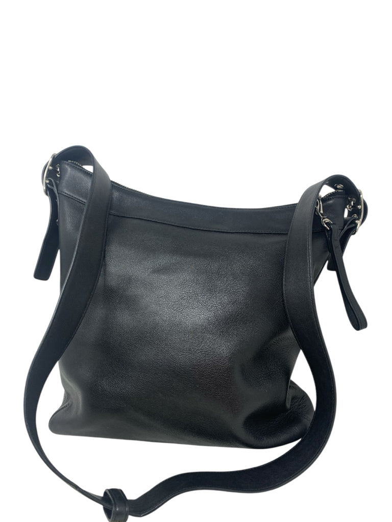 COACH  medium PURSE W