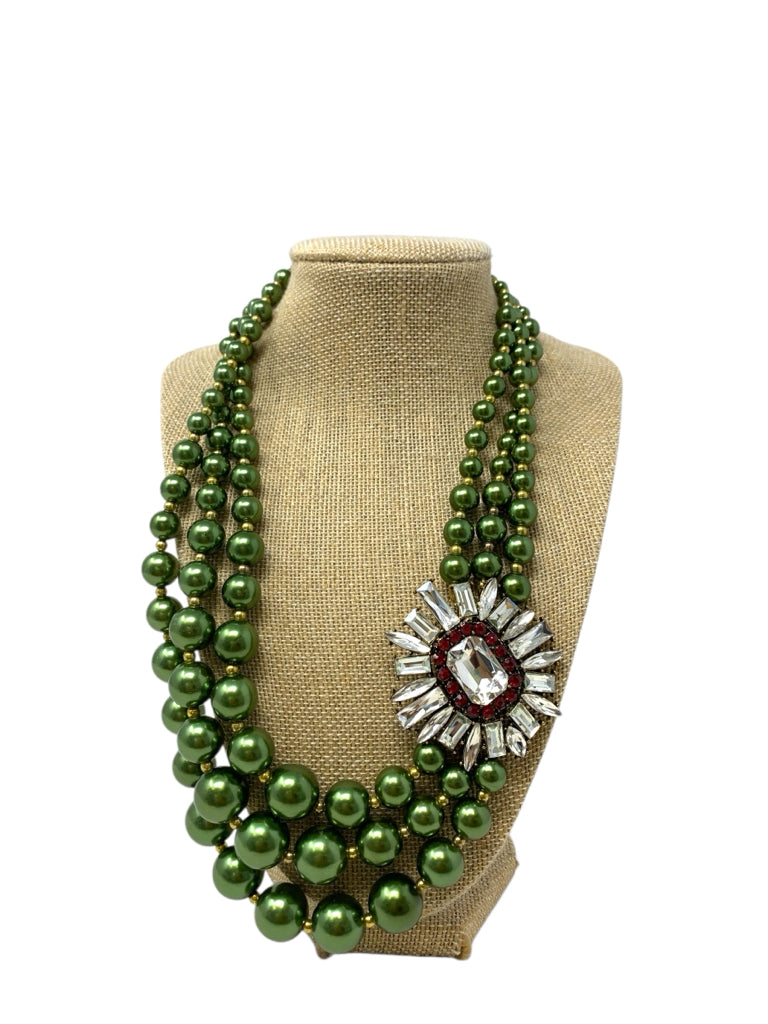 NECKLACE W