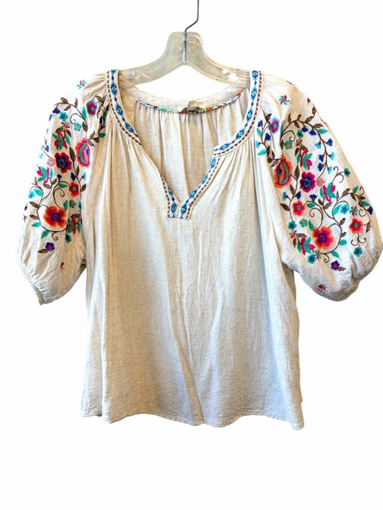 UMGEE Size medium TOP W