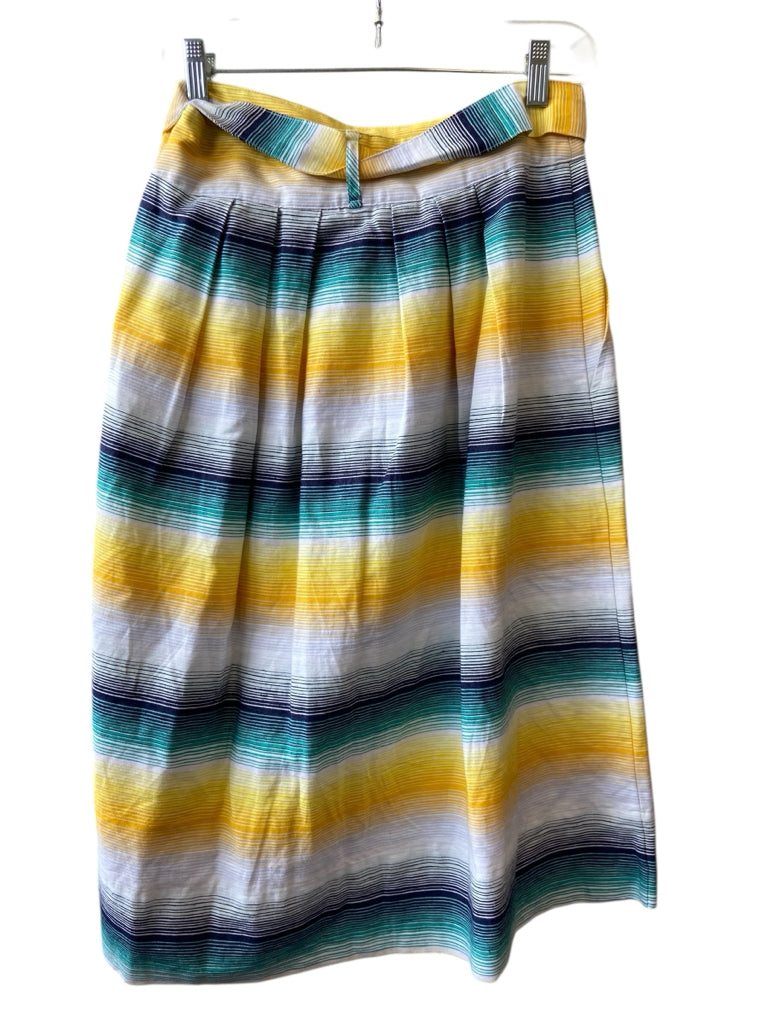 GAP Size 4 SKIRT W