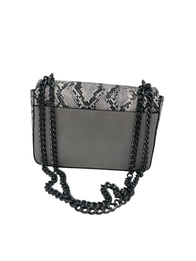 VICTORIA'S SECRET  s/M PURSE W