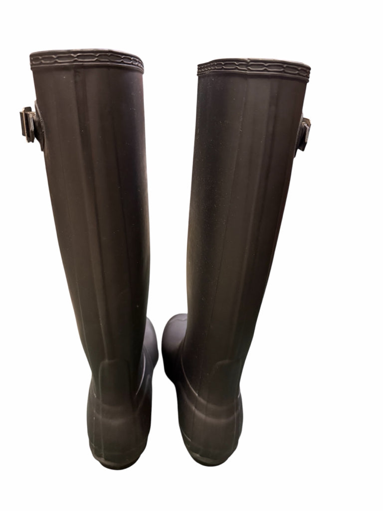 HUNTER Size 8 BOOT W