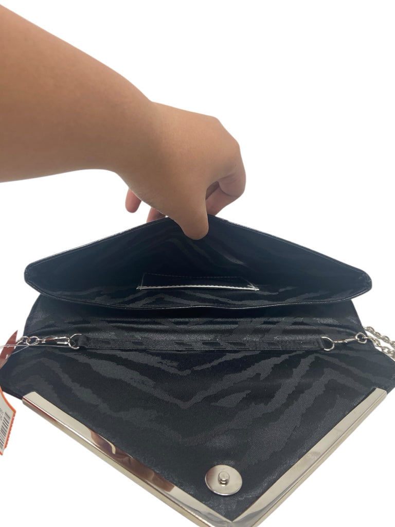 INC Size medium PURSE W