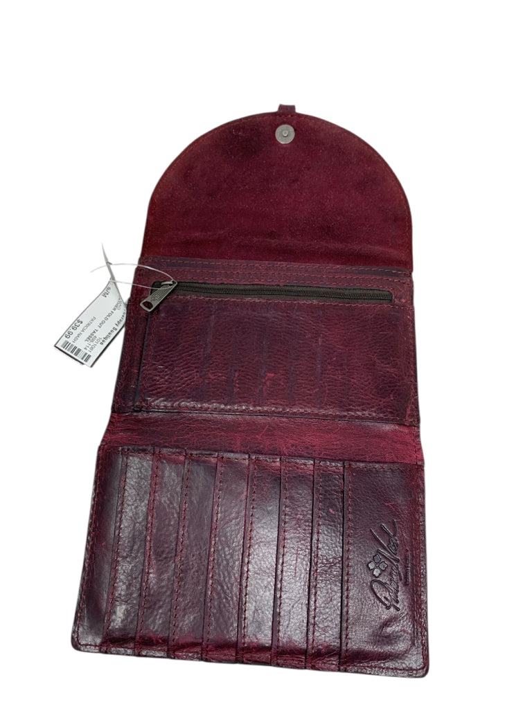 PATRICIA NASH  s/M CLUTCH BAG