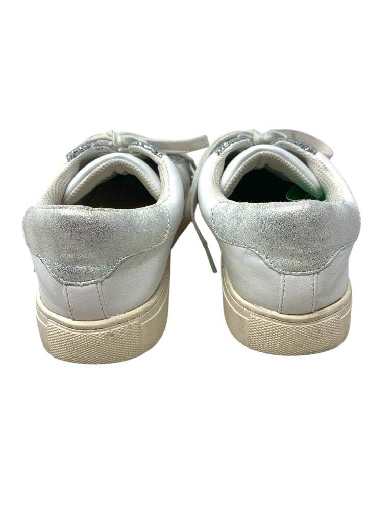 HEY GIRL BY CORKY'S  6 SNEAKERS W