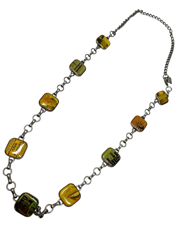 medium BELT W