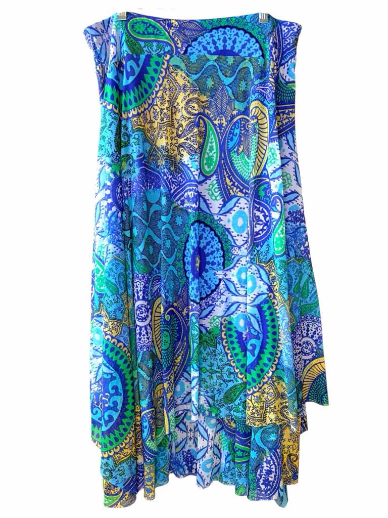 CHICO'S Size large SKIRT W