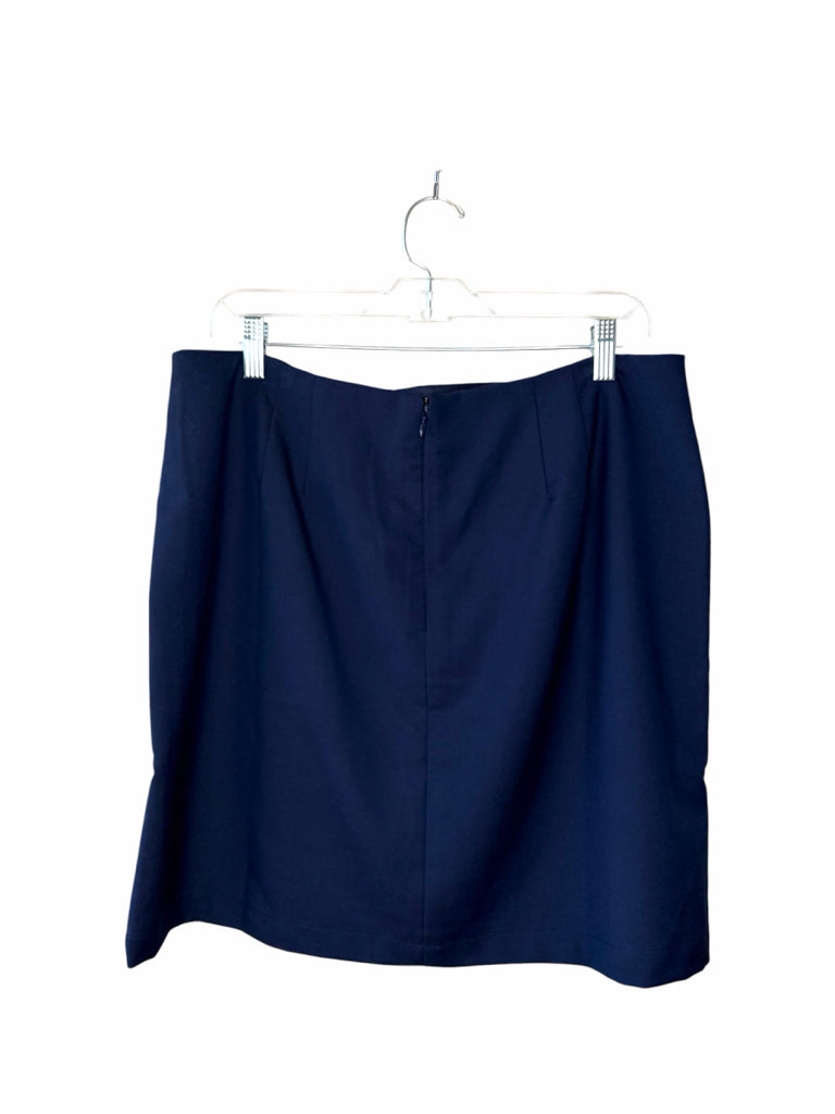 LOFT Size 12P SKIRT W