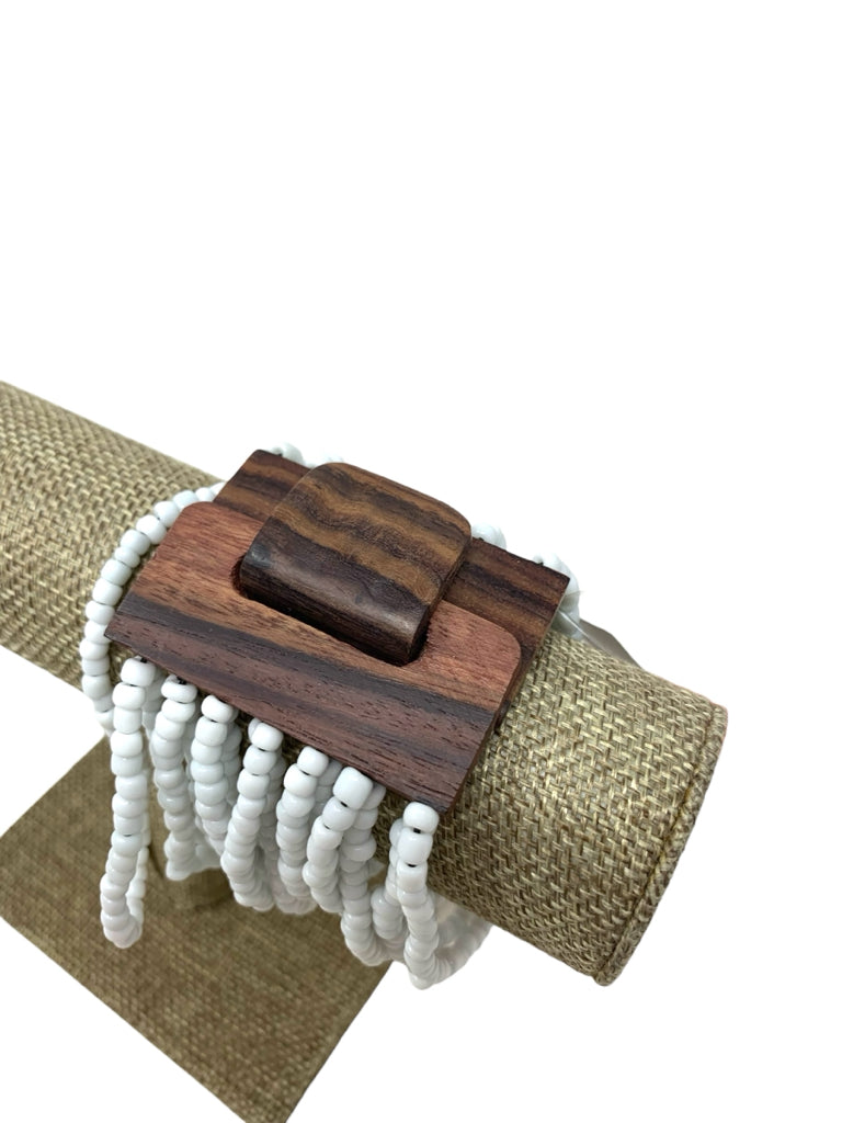 NEW! BRACELET
