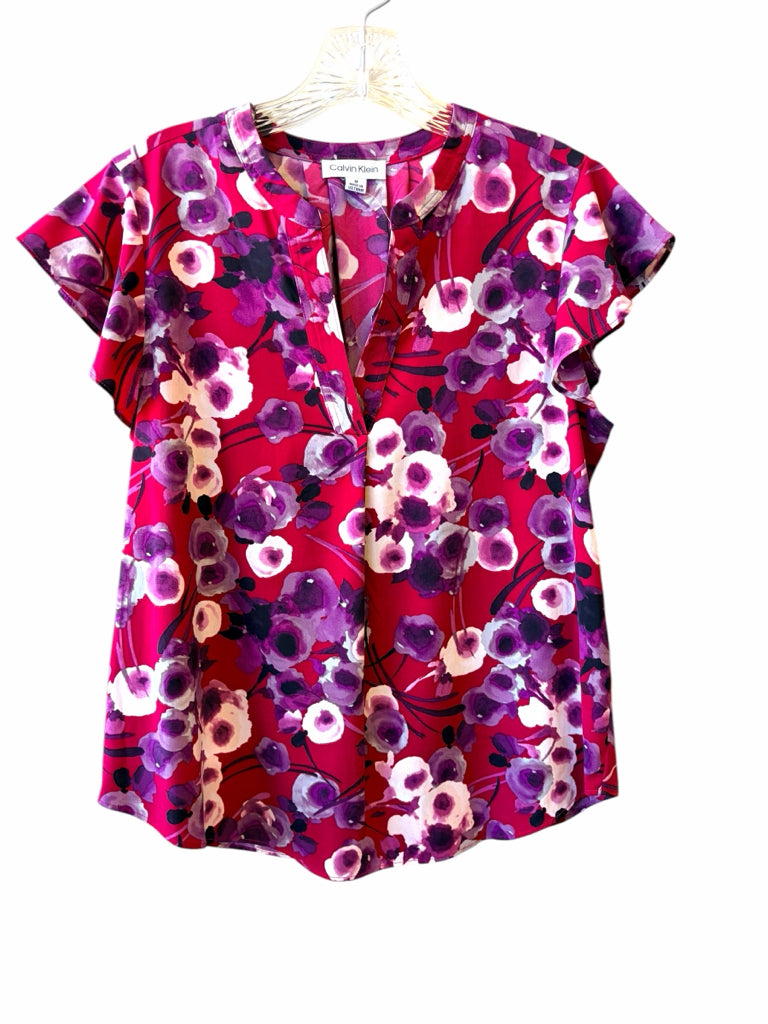 CALVIN KLEIN Size medium TOP W