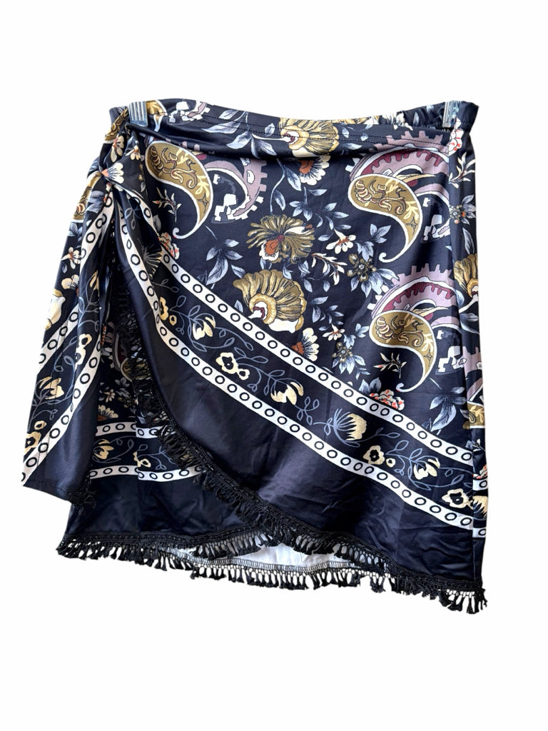 ZAFUL Size medium SKIRT W
