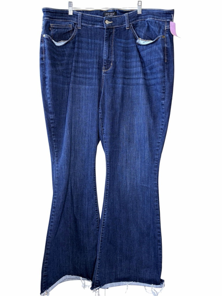 JUDY BLUE Size 24W JEANS W