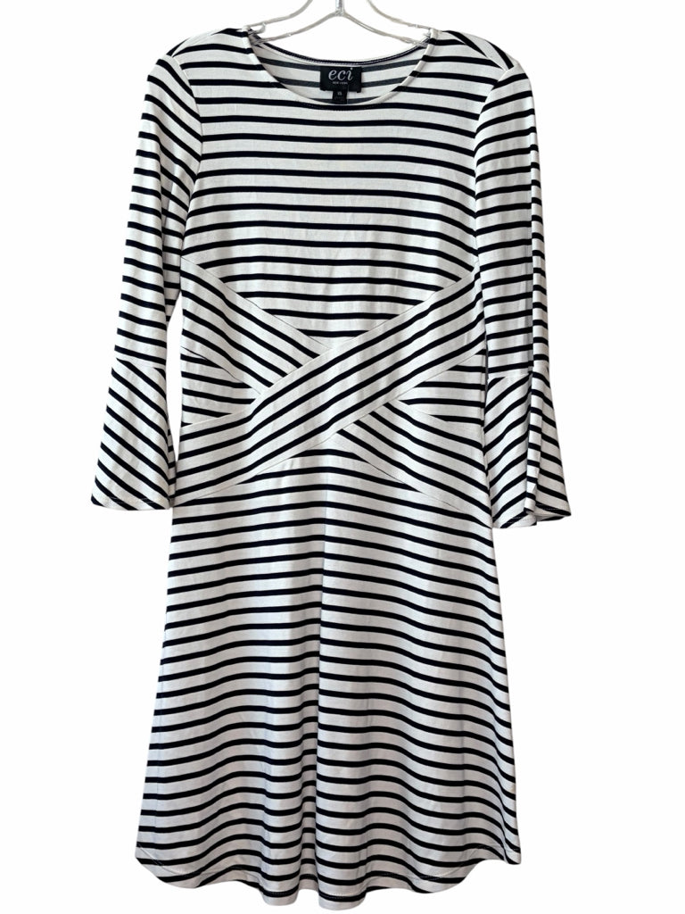 ECI Size xS DRESS  W