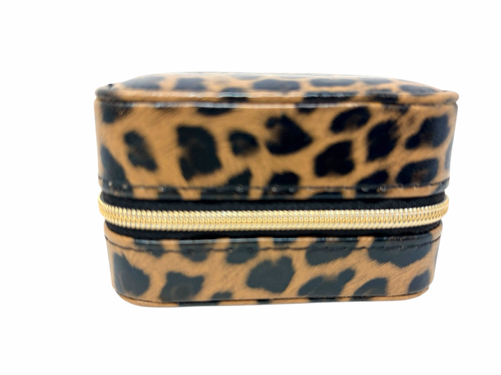 Size small JEWEL CASE