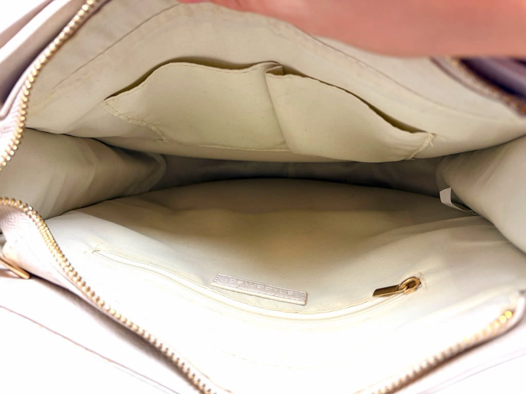 AH*DORNED Size medium CROSSBODY W