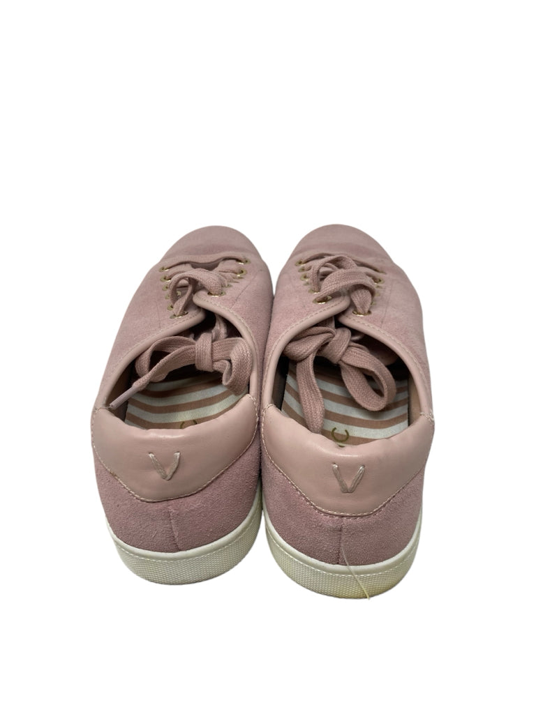 VIONIC Size 8 SNEAKERS W