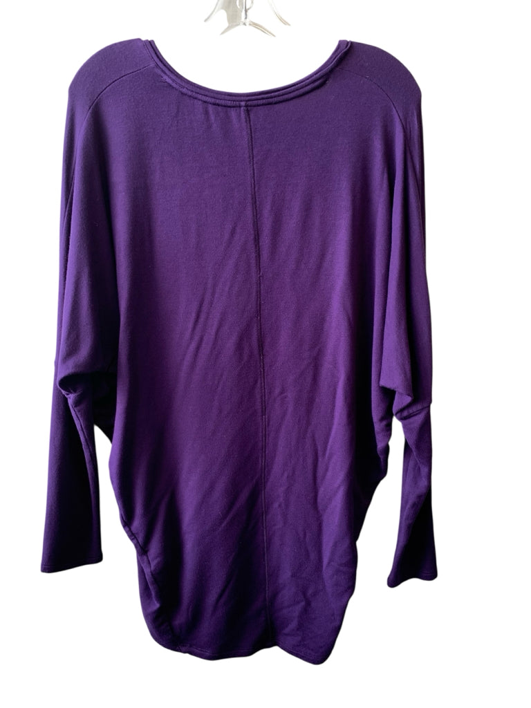 WHITE HOUSE BLACK MARKET  small TOP  W