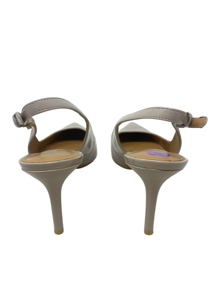 CALVIN KLEIN  8 HEEL W