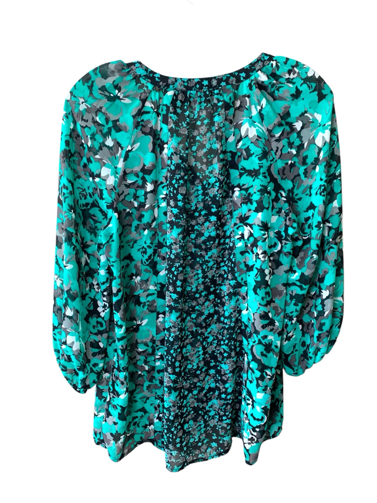 INC  medium TOP W