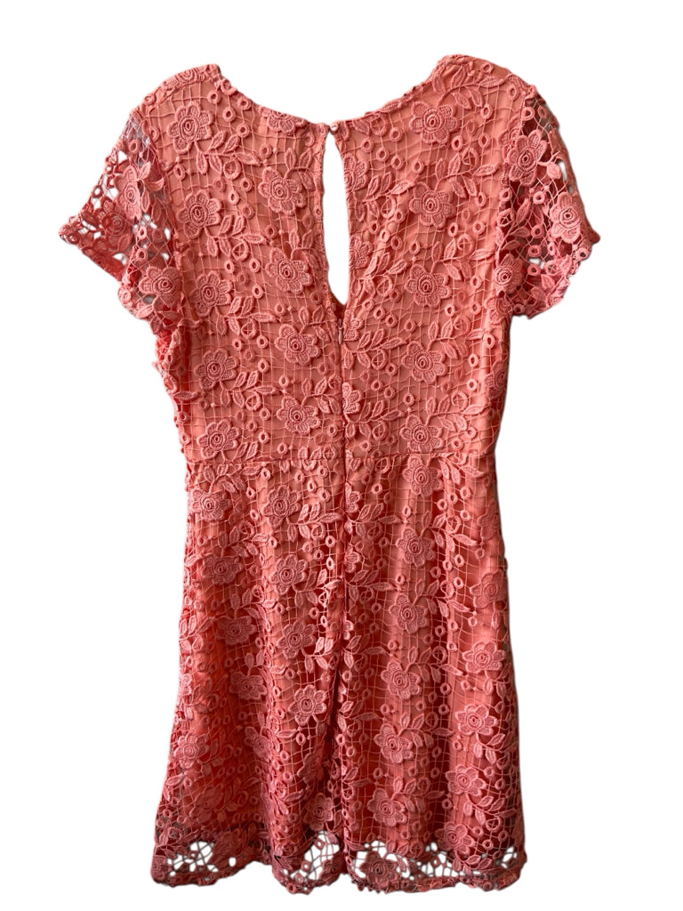 BLACK SWAN Size large DRESS W