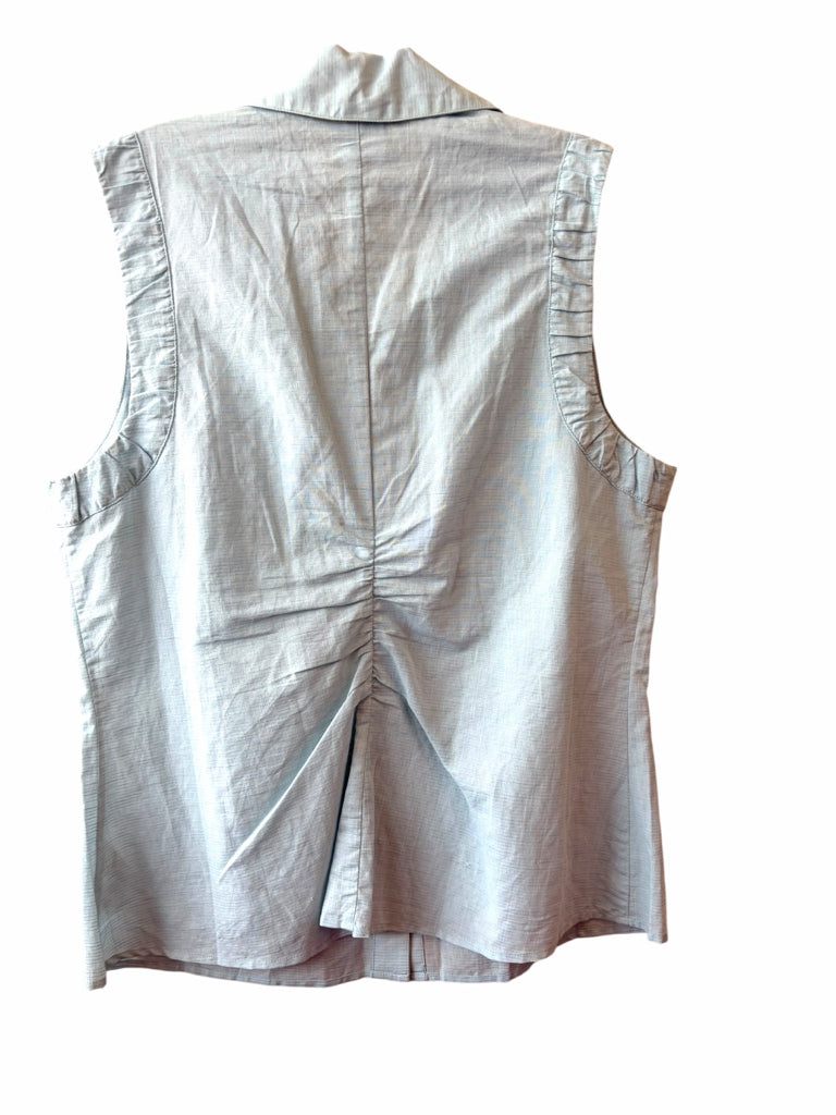 CABI Size medium BLOUSE W