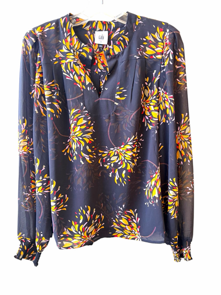 CABI Size small TOP  W
