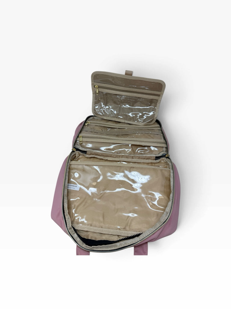 Size medium CASE