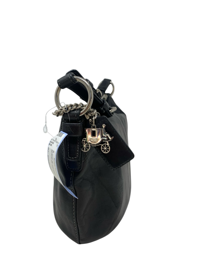 COACH  medium PURSE W